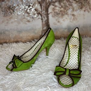 Moschino Lime green Heels